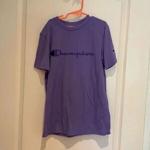 Champion tee L purple! 